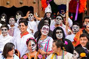 Halloween in Messico: immergiti nel folklore del Dia de Los Muertos
 | Allianz Global Assistance