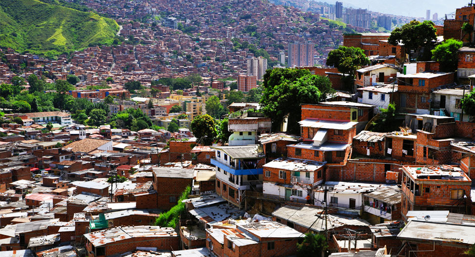 Viaggio in Colombia: alla scoperta della street art di Medellin   | Allianz Global Assistance